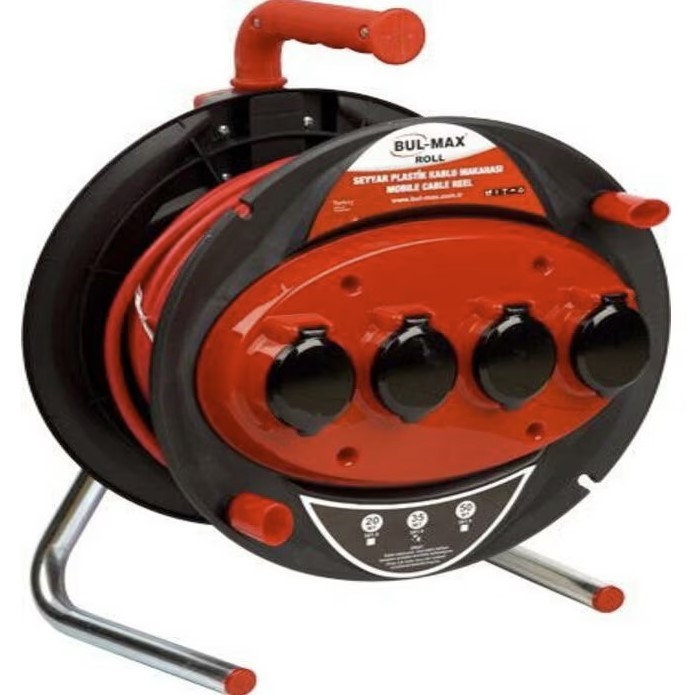 ROLA prelungitor Bricomall elect curent prev. cu conect. 50m 3x1.5 BMX1381