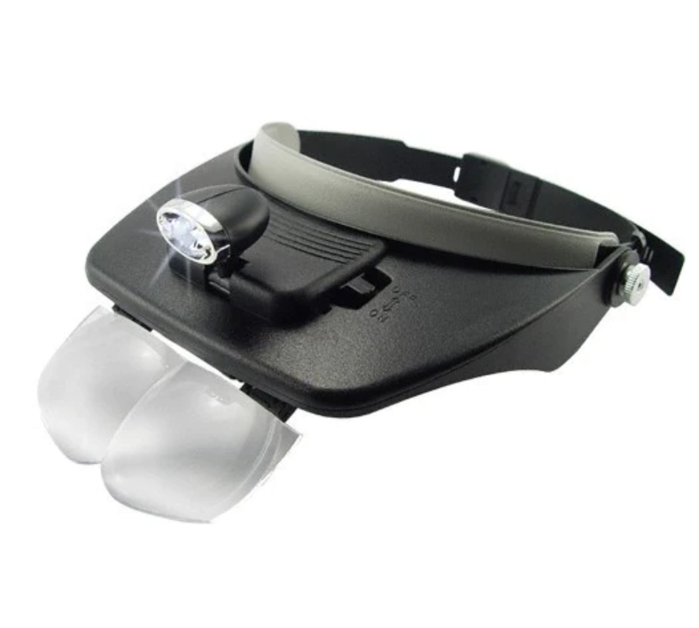 Cozoroc cu lupa si lampa apicola